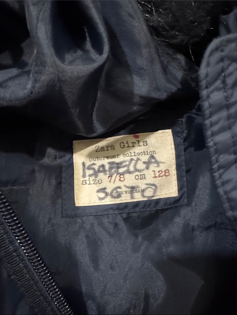 Girls Zara navy puffer vest with fir 7/8 - Picture 2 of 3